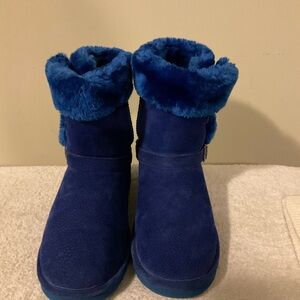 Lamo Blue Ankle Boots with Faux Fur